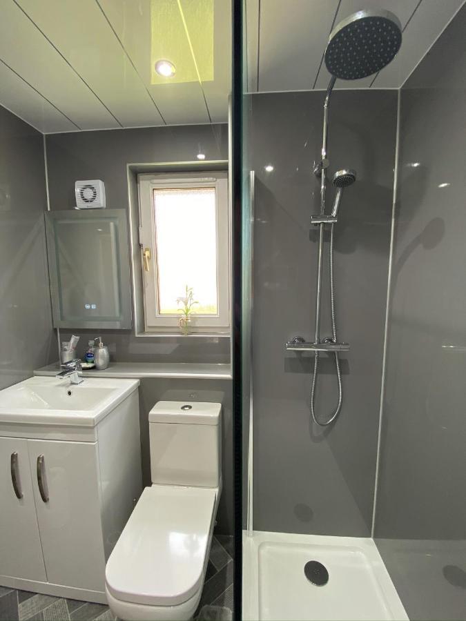 Prime Commuter Executive Apartment Dunfermline Exteriér fotografie
